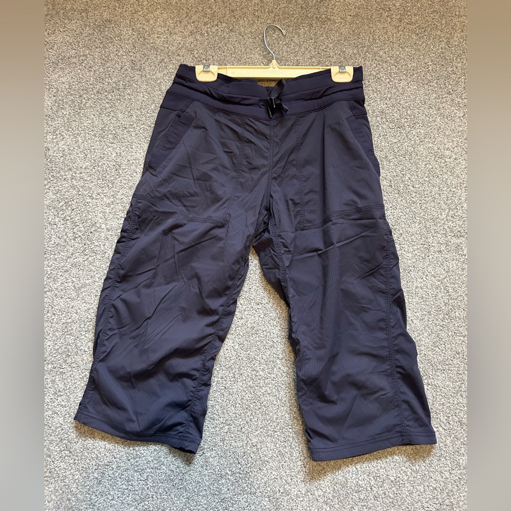 Dark Blue Lululemon Capri Short Pants